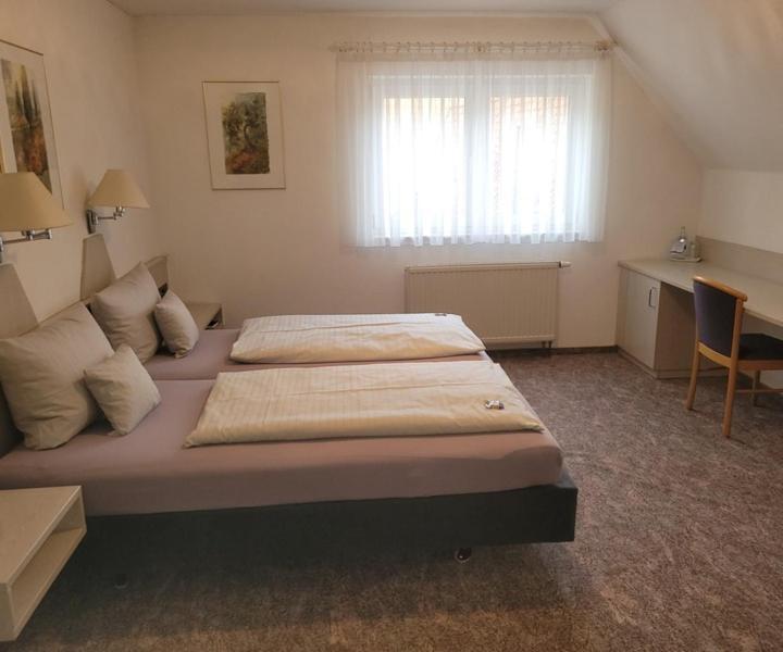 Akzent Hotel Goldener Ochsen Cröffelbach Extérieur photo