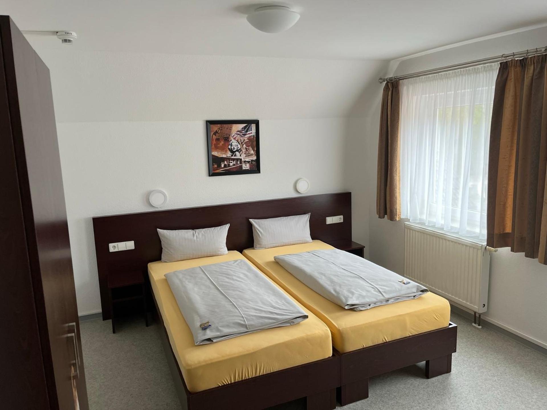 Akzent Hotel Goldener Ochsen Cröffelbach Extérieur photo