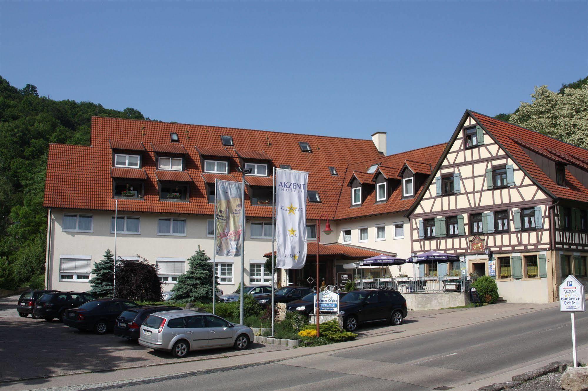 Akzent Hotel Goldener Ochsen Cröffelbach Extérieur photo