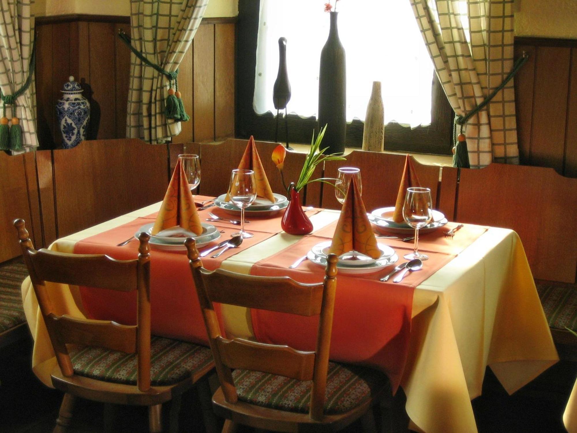 Akzent Hotel Goldener Ochsen Cröffelbach Extérieur photo
